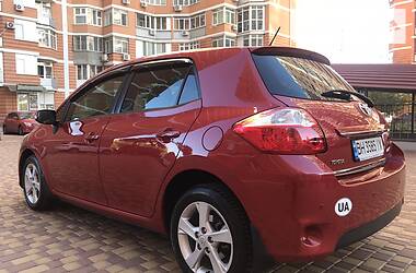 Хэтчбек Toyota Auris 2012 в Одессе