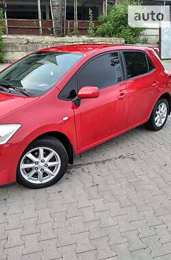 Хэтчбек Toyota Auris 2007 в Черновцах