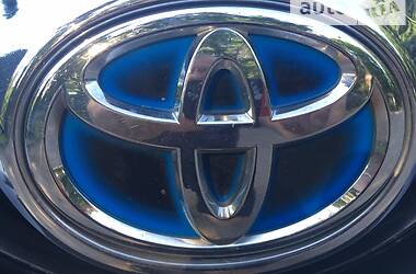Хэтчбек Toyota Auris 2015 в Дрогобыче