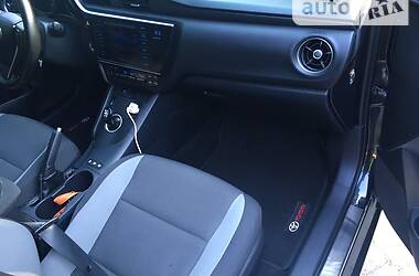 Хэтчбек Toyota Auris 2015 в Дрогобыче