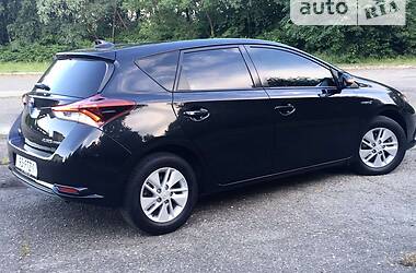 Хэтчбек Toyota Auris 2015 в Дрогобыче