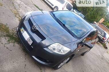 Хэтчбек Toyota Auris 2008 в Харькове