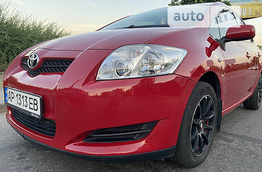 Хэтчбек Toyota Auris 2008 в Запорожье