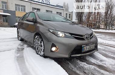 Універсал Toyota Auris 2013 в Києві