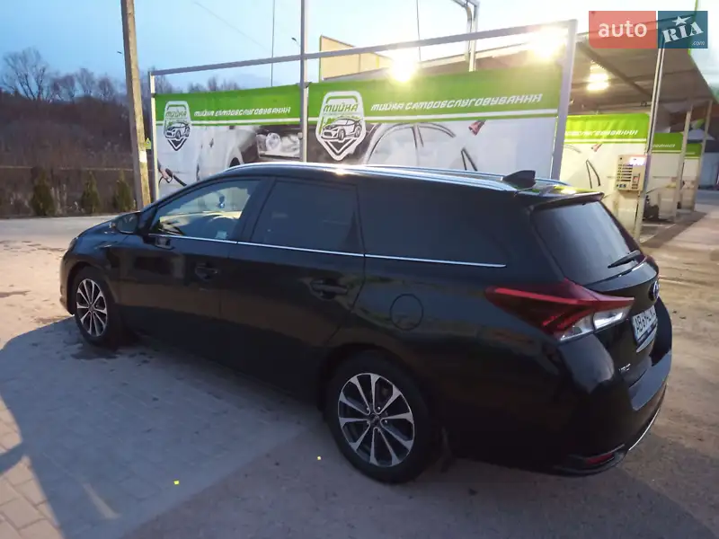 Toyota Auris 2016 VIN SB1ZB3JE50E013010 фото оголошення 7 з 54