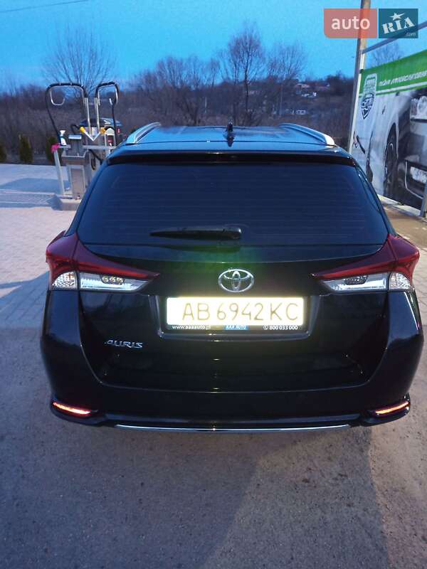 Універсал Toyota Auris 2016 в Томашполі