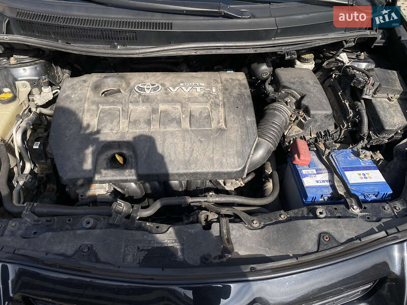 Хетчбек Toyota Auris 2007 в Києві