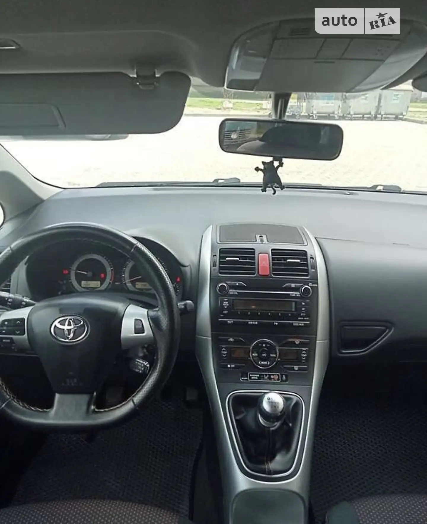 2010 Toyota Auris - мініатюра 8