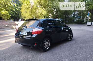 Хэтчбек Toyota Auris 2010 в Запорожье