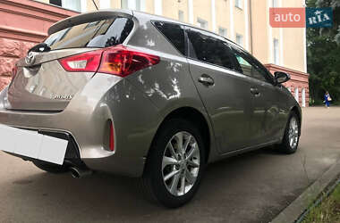 Хетчбек Toyota Auris 2013 в Києві