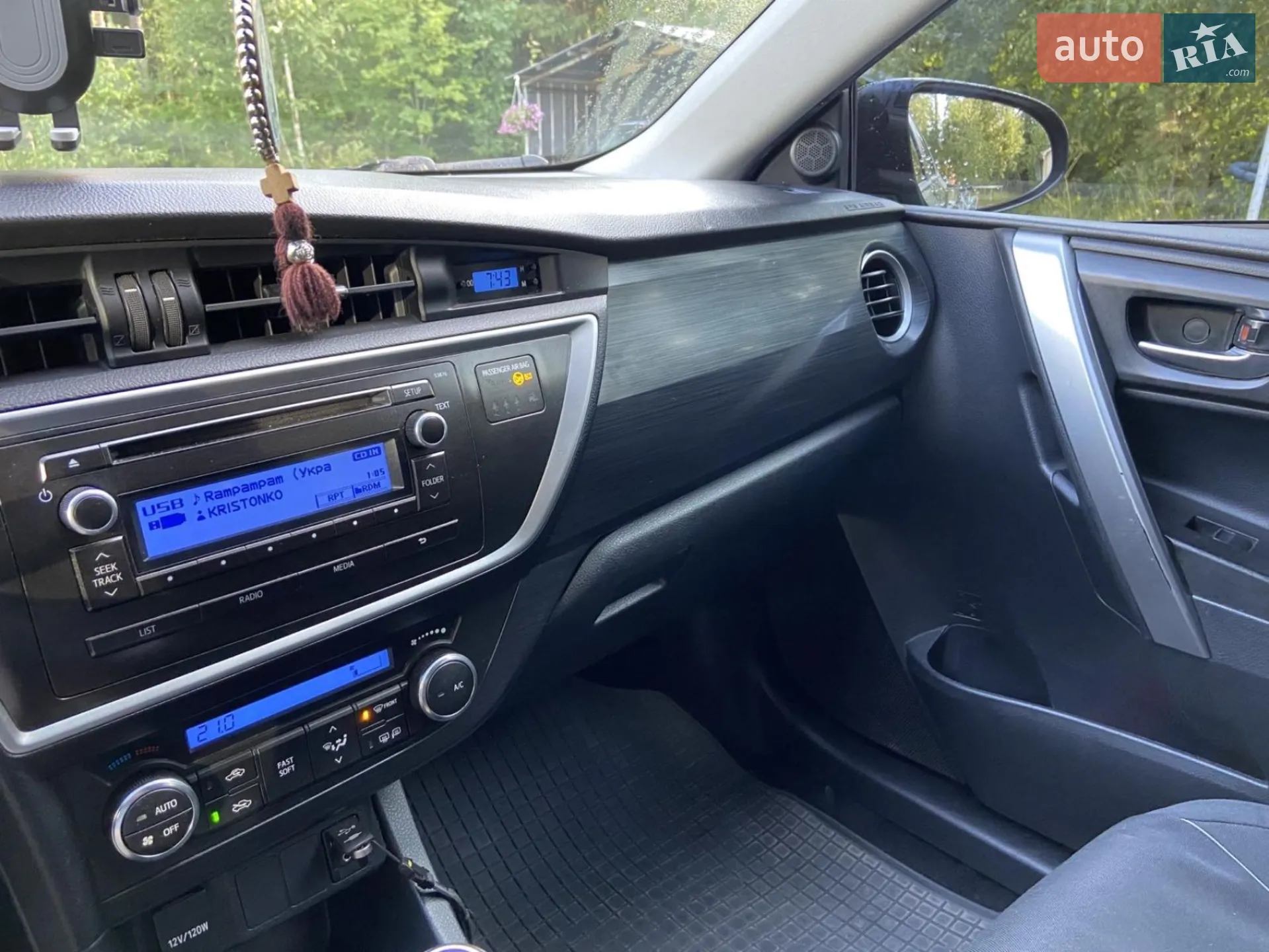 2013 Toyota Auris - мініатюра 10