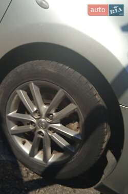 Хэтчбек Toyota Auris 2008 в Запорожье