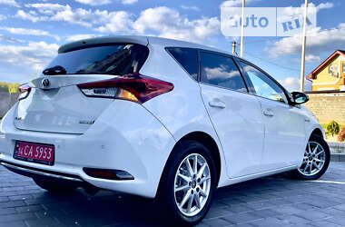 Хэтчбек Toyota Auris 2017 в Трускавце