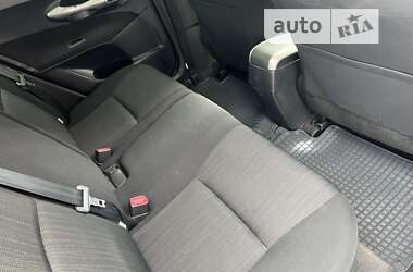 Хэтчбек Toyota Auris 2008 в Виннице