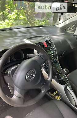 Хэтчбек Toyota Auris 2008 в Запорожье