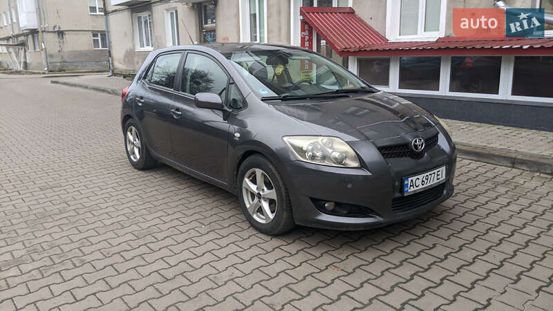 Хетчбек Toyota Auris 2007 в Луцьку