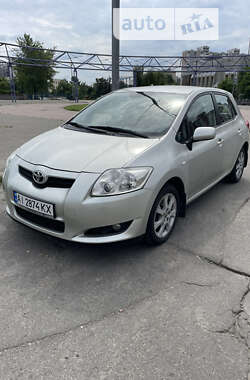 Хэтчбек Toyota Auris 2007 в Киеве