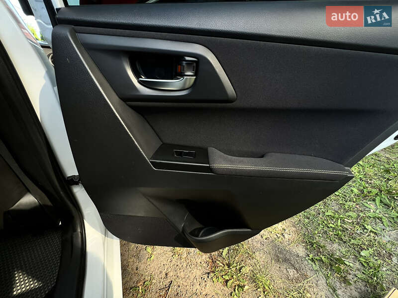 Универсал Toyota Auris 2014 в Виннице