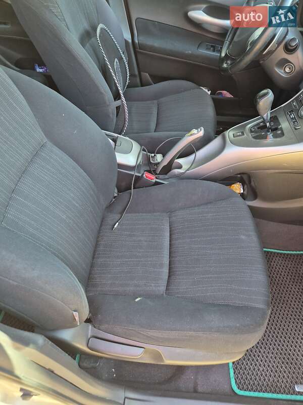 Хэтчбек Toyota Auris 2007 в Вышгороде