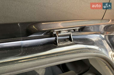 Хэтчбек Toyota Auris 2007 в 