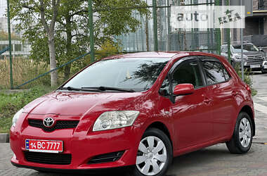 Хетчбек Toyota Auris 2008 в Львові