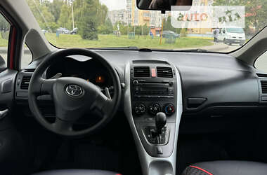 Хетчбек Toyota Auris 2008 в Львові