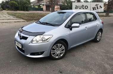 Хетчбек Toyota Auris 2007 в Корсунь-Шевченківському