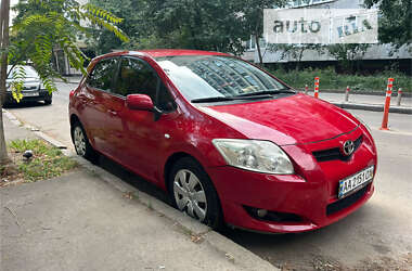 Хэтчбек Toyota Auris 2007 в Киеве