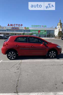 Хетчбек Toyota Auris 2009 в Запоріжжі