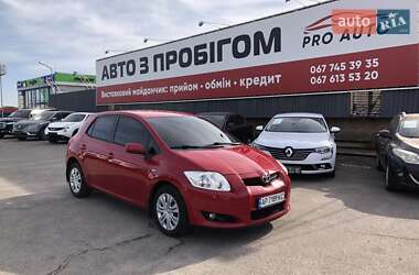 Хэтчбек Toyota Auris 2008 в Запорожье