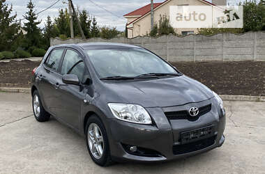 Хэтчбек Toyota Auris 2007 в Кривом Роге