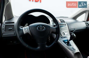 Хэтчбек Toyota Auris 2007 в Киеве