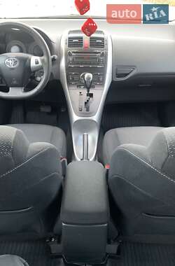 Хетчбек Toyota Auris 2011 в Києві