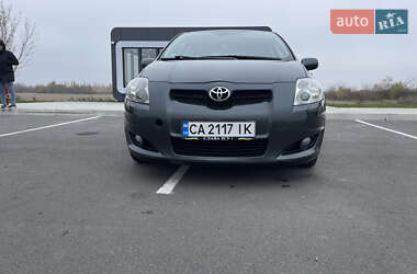 Хэтчбек Toyota Auris 2007 в Умани