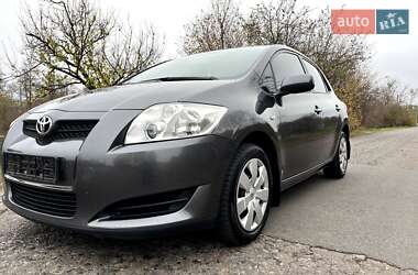 Хэтчбек Toyota Auris 2007 в Черкассах