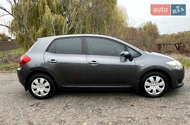 Хэтчбек Toyota Auris 2007 в Черкассах