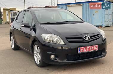 Хетчбек Toyota Auris 2011 в Одесі