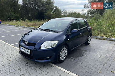 Хэтчбек Toyota Auris 2008 в Львове