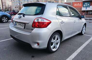 Хэтчбек Toyota Auris 2011 в Киеве