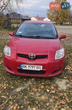 Хетчбек Toyota Auris 2008 в Костопілі