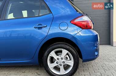 Хетчбек Toyota Auris 2011 в Стрию