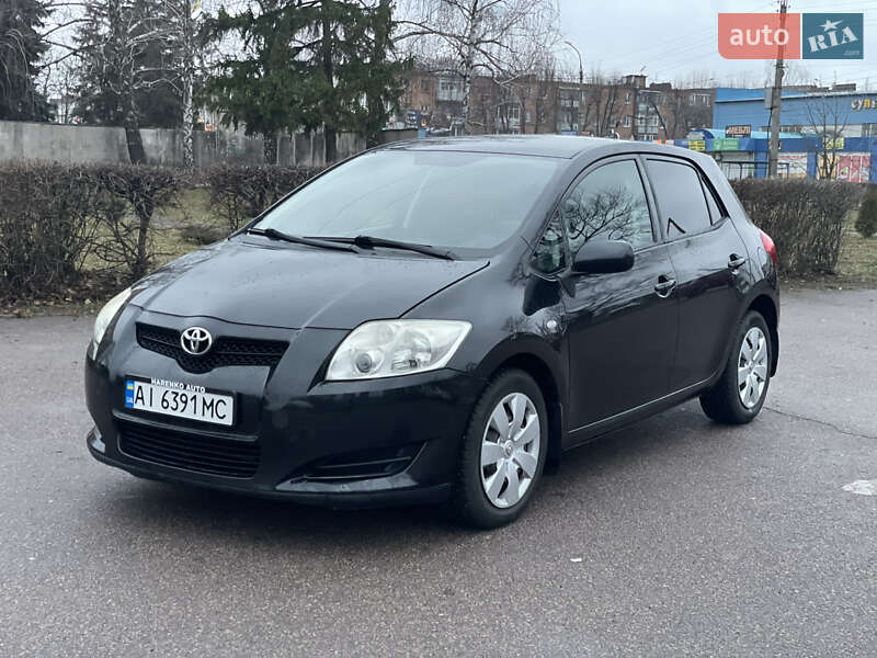 Хетчбек Toyota Auris 2007 в Черкасах