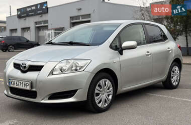 Хетчбек Toyota Auris 2008 в Києві