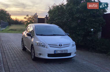 Хэтчбек Toyota Auris 2012 в Бориславе