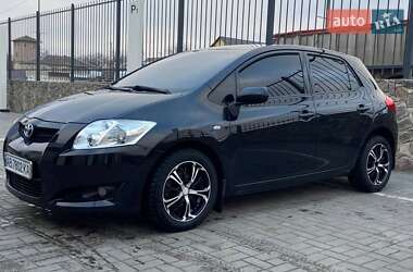 Хэтчбек Toyota Auris 2007 в Умани