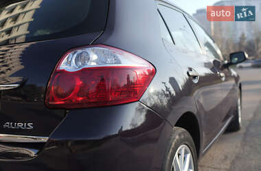 Хетчбек Toyota Auris 2010 в Одесі