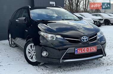 Универсал Toyota Auris 2014 в Трускавце