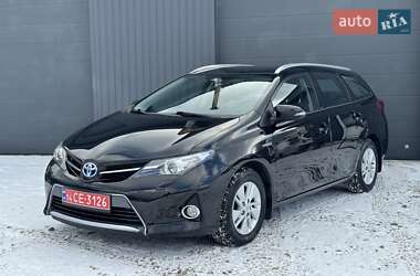 Универсал Toyota Auris 2014 в Трускавце