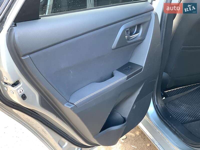 Универсал Toyota Auris 2014 в Виннице