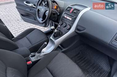 Хетчбек Toyota Auris 2011 в Тернополі